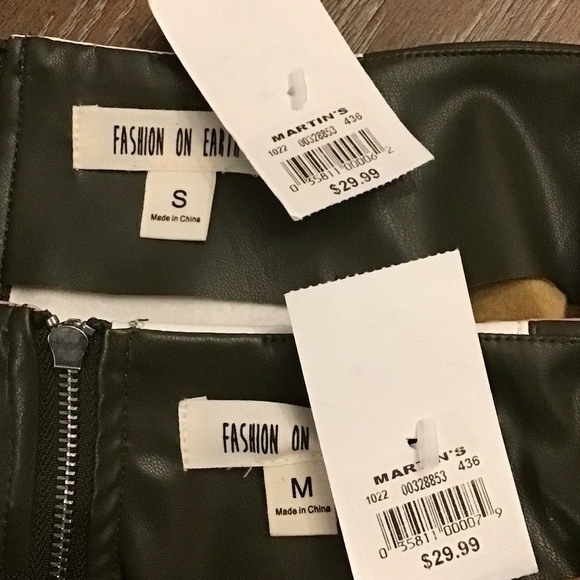 Fashion on Earth Juniors Mod Style Colorblock Striped Faux Leather Mini Skirt - Picture 8 of 9